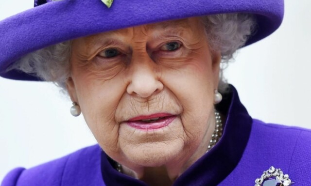 Dronning Elizabeth tar bladet fra munnen om kroningsdagen: - Forferdelig